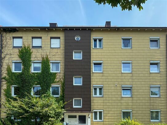 3-Zimmer-Wohnung mit Balkon und Garage in zentraler, ruhiger Lage