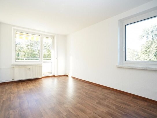 Familienwohnung / Großer Balkon