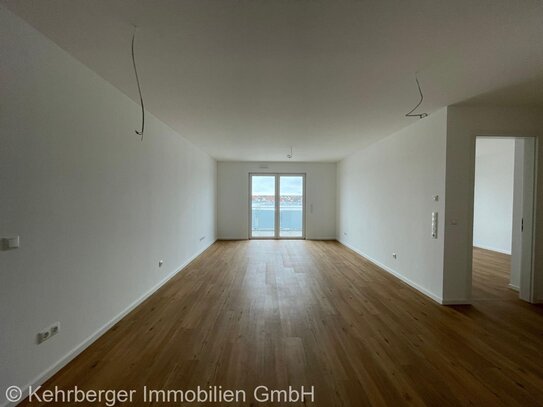 2-Zimmer-Wohnung mit Westbalkon und Weitblick im obersten Geschoss