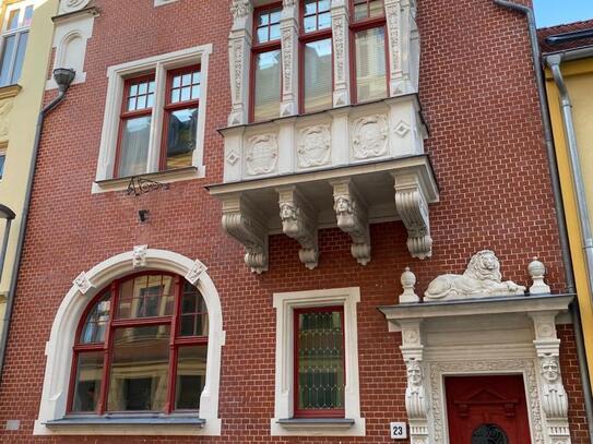 3-Zimmer-Wohnung mit Balkon, Landreiterstraße, 19055 Schwerin