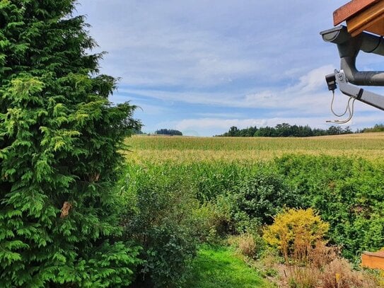 PROVISIONSFREI FÜR KÄUFER! Für Großfamilie oder Zweifamilienhaus mit großem Garten in ruhiger Lage zu verkaufen.