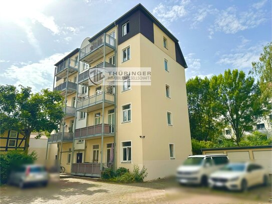 ***Wohnen am Park | Schicke Dachgeschosswohnung | Klimaanlage | 2 Balkone | Stellplatz***