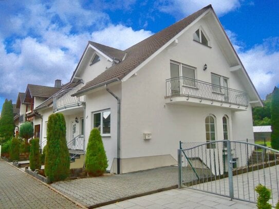 Reihenhaus | 3 Wohneinheiten | ca. 392 m² Wohnfläche | ca. 674 m² Grundstück | 56070 Koblenz