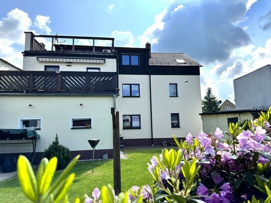 Sanierungsbedürftige 2-Raum-Whg. mit Dachterrasse u. Tageslichtbad in ruhiger Lage! Nähe VW Mosel!