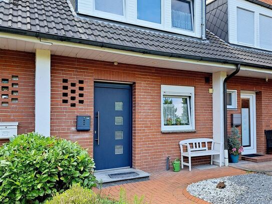 RESERVIERT! - RMH in sonniger Lage mit Garage