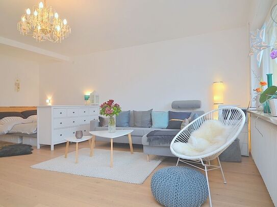 Top modern möblierte Wohnung mit WLAN und Balkon in Nürnberg