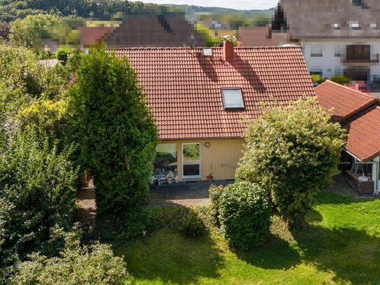 Platz für die Familie - Wohnglück in Wolfenacker mit Garten und Garage