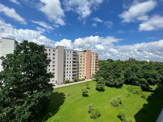 Gut geschnittene 3 Zimmerwohnung mit Balkon