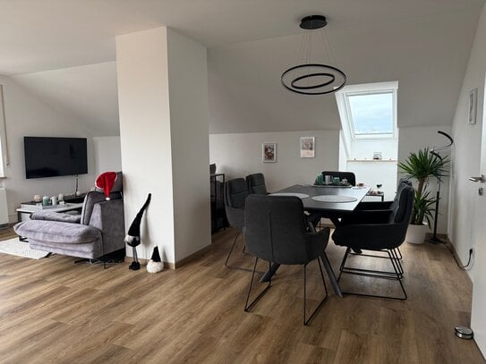 geräumige 4-Zimmer-Wohnung in Asbach-Bäumenheim