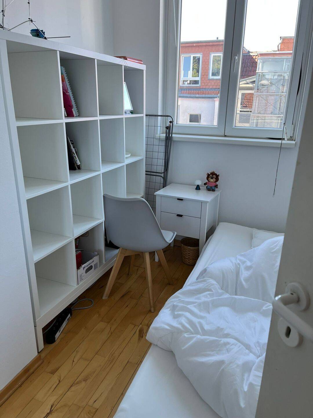 Möbliertes Zimmer in ruhiger Frauen-WG – sofort frei, Anmeldung möglich - Photo 1