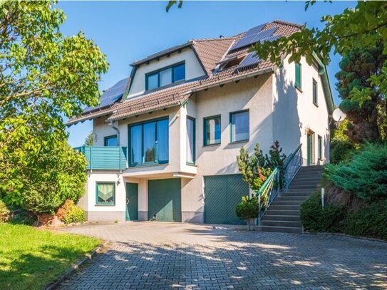 ++Stilvolles Einfamilienhaus mit Pool, Terrasse und Doppelgarage in ruhiger Lage von Chemnitz-Euba++