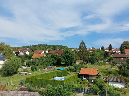 1-Familien-Haus mit Einliegerwohnung in ruhiger und sonniger Lage