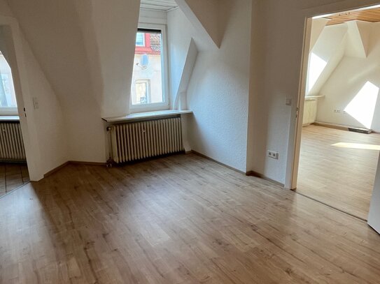 Helle und moderne Wohnung in zentraler Lage