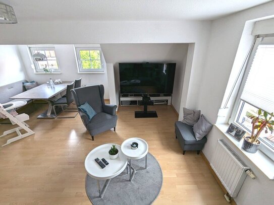 Charmante und sanierte 3 Zimmer Maisonette-Wohnung in top Lage von Rutesheim!