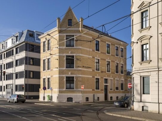 Denkmalgeschützte Wohnung mit Balkon in Kleinzschocher!