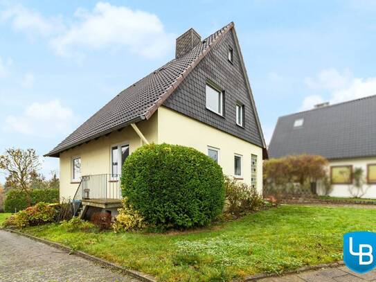 In ruhiger Ortsrandlage von Flintbek - Einfamilienhaus mit Renovierungsbedarf