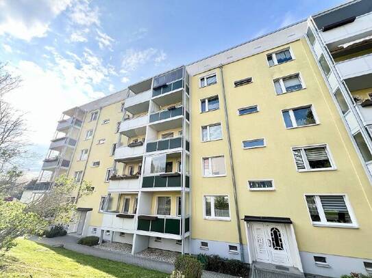 Kapitalanlage in Freital: Vermietete 3-Raumwohnung mit Balkon zum Kauf | gute Rendite!