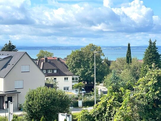 See- und Bergsicht! Sehr schöne Dachgeschosswohnung in Friedrichshafen