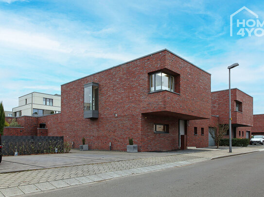 Modernes Design-EFH zentral in Widdersdorf, ca. 200 qm, 3 SZ, 3 Bäder, Garten/Atrium, Kamin, Garage