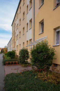 2-Raum-Wohnung mit Terrasse gegenüber dem Sommerbad