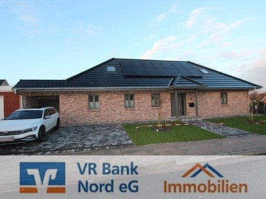 Luxus-Bungalow mit PV-Anlage und Batteriespeicher in attraktiver Lage