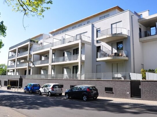 Modernes 4-Zimmer-Penthouse mit Dachterrasse