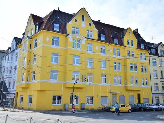 Wohnen Nähe Zentrum in einem traumhaften Stilaltbau und Einbauküche!