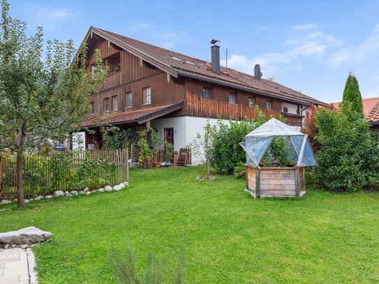 Charmante, vermietete 2-Zimmer-Dachgeschosswohnung in idyllischer Lage am Samerberg