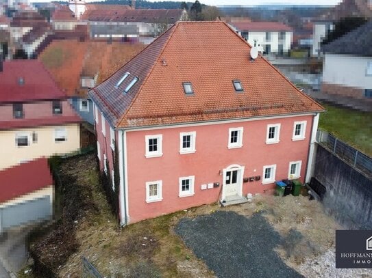 Historisches, saniertes Mehrfamilienhaus in Michelfeld: komplett vermietet