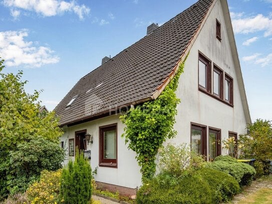 Gemütliche Doppelhaushälfte zum Selbstgestalten mit Terrasse, großem Garten & Garage | Surheide