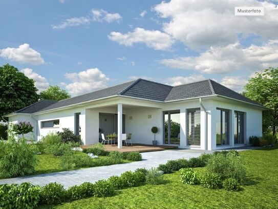 Attraktiv! Provisionsfrei! Bungalow in 85435 Erding