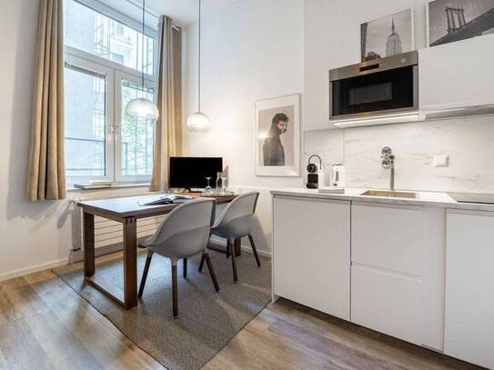 Schlicht & Modern: City-Apartment im Belgischen Viertel