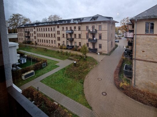 Neuwertige 2-Zimmer Eigentumswohnung, mit barrierefreiem Zugang und idealer Lage an den Weinbergen