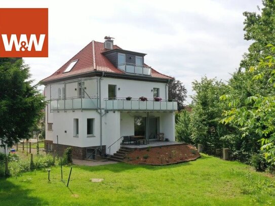 Hier vereint sich Altbau mit Moderne - großzügiges Stadthaus in Bad Salzuflen