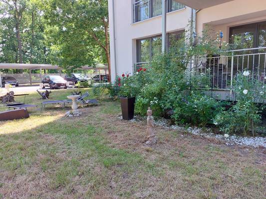 Schicke 4 ZW-EG- Bj. 2019 in Großauheim-Lehrhöfer Park mit Balkon und 279 m² großen eigenem Garten!