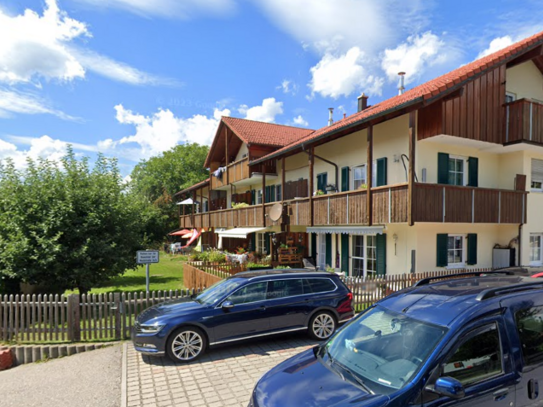 2-Zimmer-Erdgeschosswohnung - Terrasse und Gartennutzung