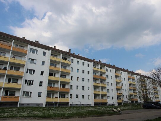 Schöne 3-Raum Wohnung mit Platz für die kleine Familie!