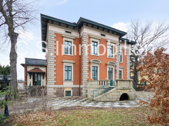 Ihre neue Residenz: Historische Denkmal-Villa in Radebeul