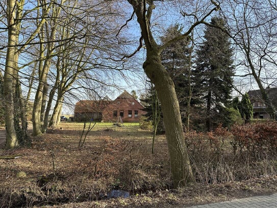 Großer Bauplatz in Varel-Moorhausen mit vielen Möglichkeiten