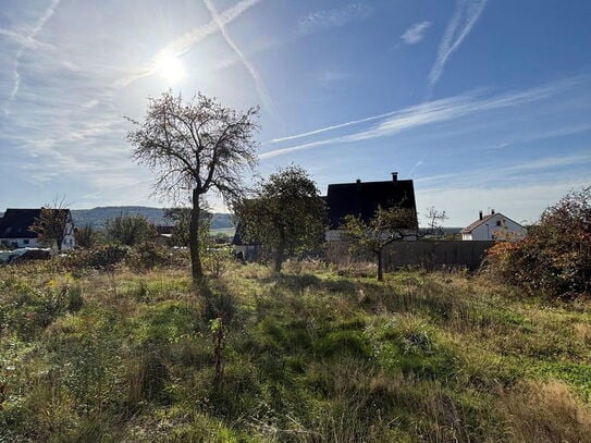 Idyllisches Grundstück für Einfamilien- Doppel- oder Mehrfamilienhaus