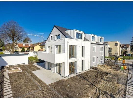 BEZUGSFERTIGER NEUBAU - architektonisch ansprechendes Mehrfamilienhaus in herrlicher Lage!