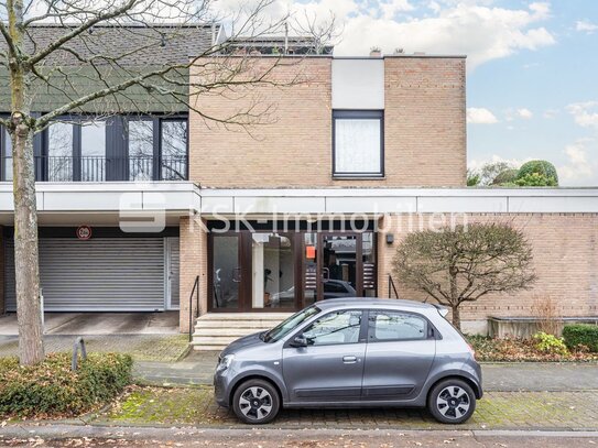 Einmalige Gelegenheit! Gepflegte Wohnung mit Dachterrasse in Lövenich.