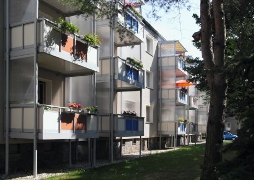 Frisch saniert! 2,5-Raum-Wohnung mit Balkon