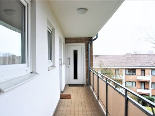 Schöne Wohnung mit Süd-Balkon