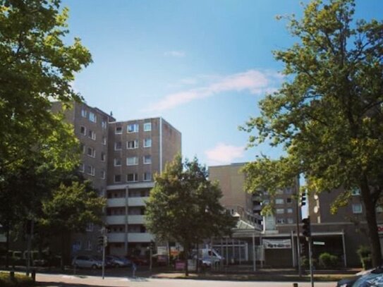 Gut vermietete Balkonwohnung in zentraler Lage.