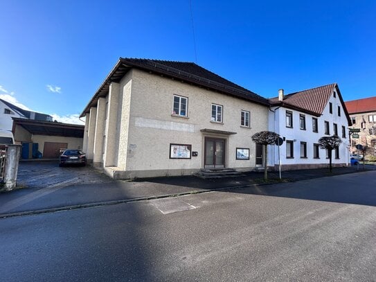 Charmantes Loft in altem Industriegebäude mit viel Platz und Potential