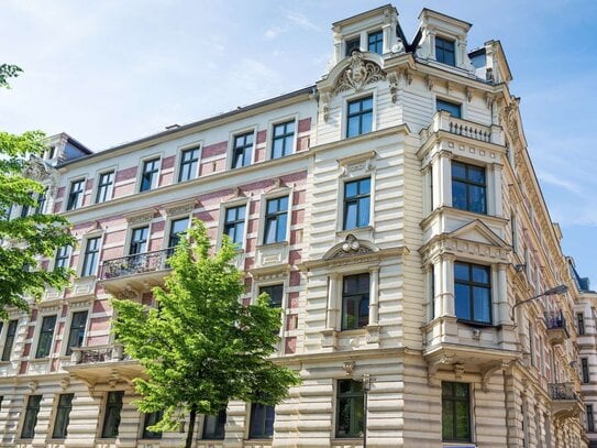 Faktor 17 und ca. 5,7 % Rendite! Zwei Anlageobjekte im Jugendstil im Herzen von Berlin