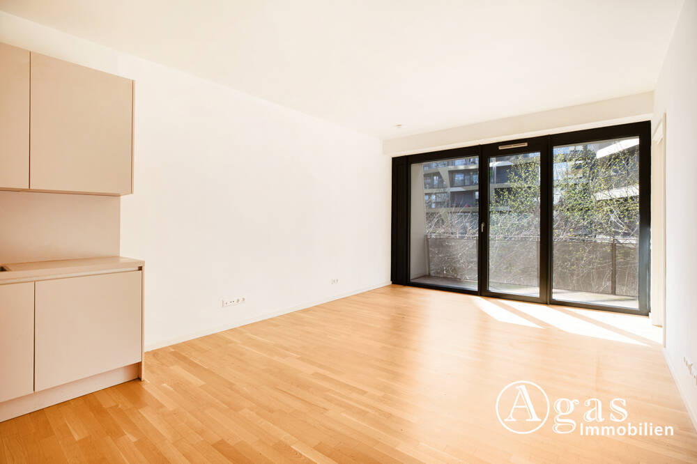 Praktisch geschnittene 2 Zimmer Wohnung mit ca. 53m², EBK und Balkon mit Gartenblick in Mitte! - Foto 1
