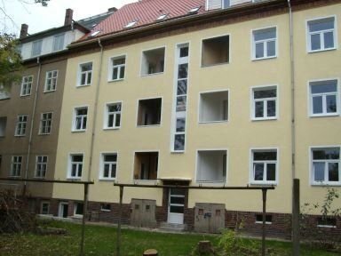 3-Zimmer EG-Wohnung mit Loggia