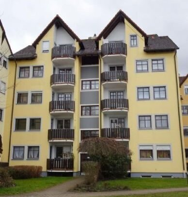 Eigennutzung oder Vermietung: Freie helle 3,5 Zimmer-Wohnung mit Ausblick